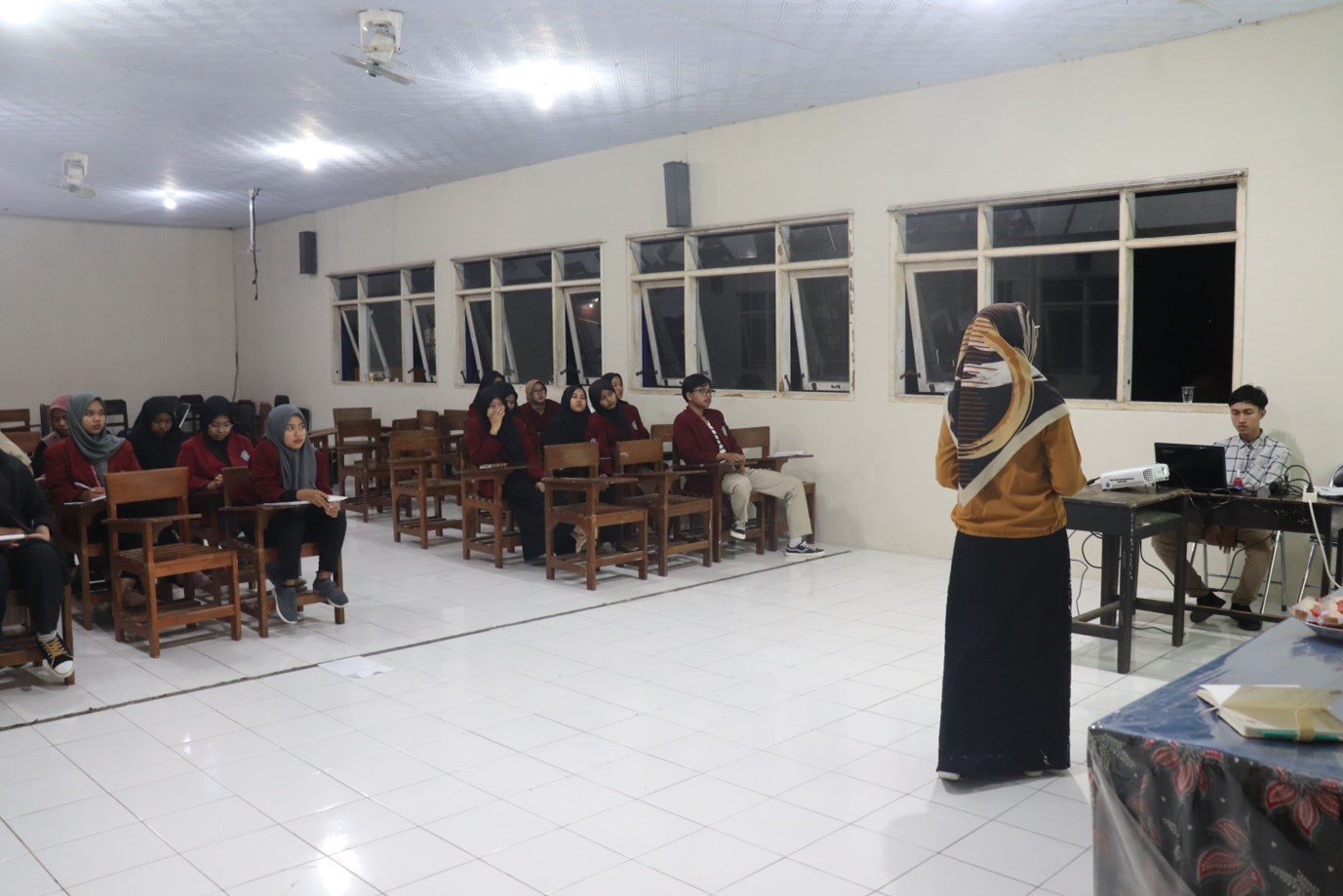 Cetak Jurnalis Muda, STKIP Muhammadiyah Lumajang  Gelar Diklat Jurnalistik Bagi Anggota Baru